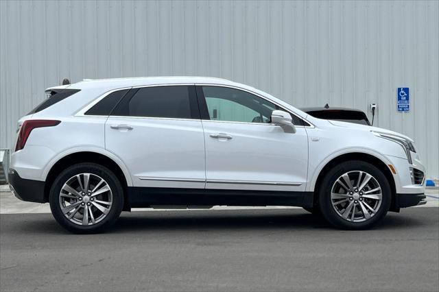 used 2024 Cadillac XT5 car, priced at $43,974