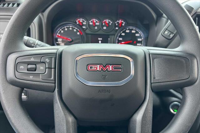 new 2025 GMC Sierra 1500 car, priced at $41,025