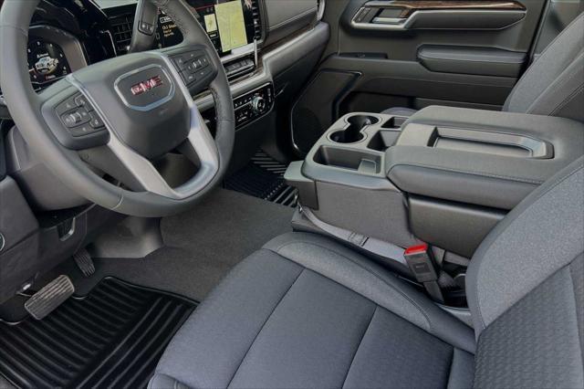 new 2025 GMC Sierra 1500 car, priced at $59,275