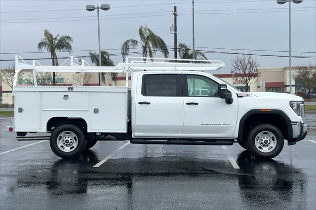 new 2025 GMC Sierra 2500 car, priced at $65,041