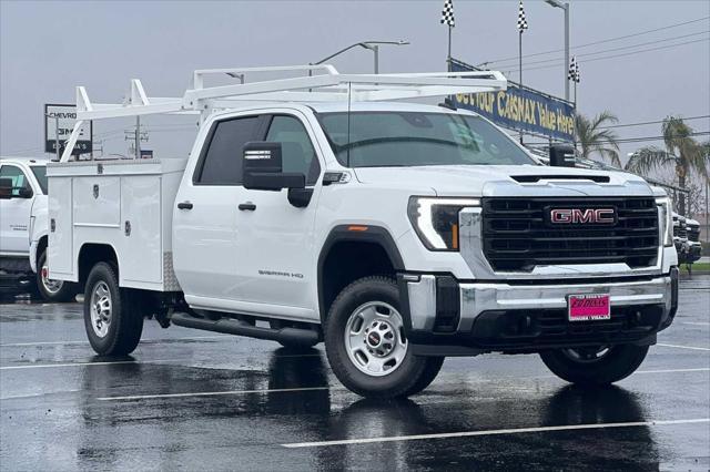 new 2025 GMC Sierra 2500 car, priced at $65,041