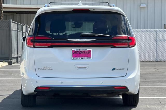 used 2021 Chrysler Pacifica Hybrid car, priced at $23,887