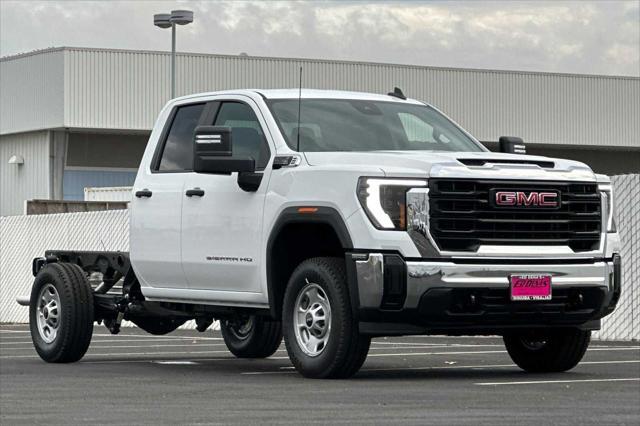 new 2025 GMC Sierra 2500 car, priced at $50,678