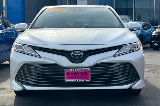 used 2020 Toyota Camry Hybrid car, priced at $28,736