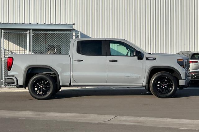 new 2025 GMC Sierra 1500 car, priced at $43,125