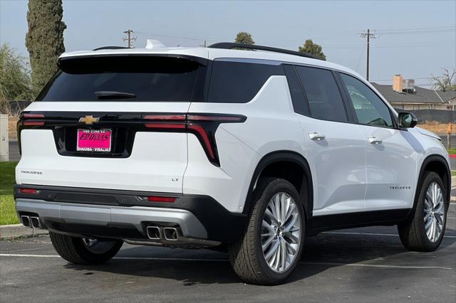 new 2024 Chevrolet Traverse car, priced at $49,105