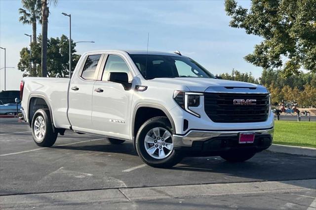 new 2025 GMC Sierra 1500 car, priced at $41,025