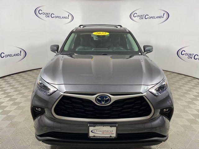 used 2022 Toyota Highlander Hybrid car, priced at $40,495