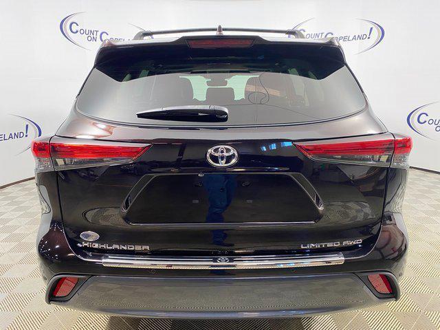 used 2022 Toyota Highlander car, priced at $42,995