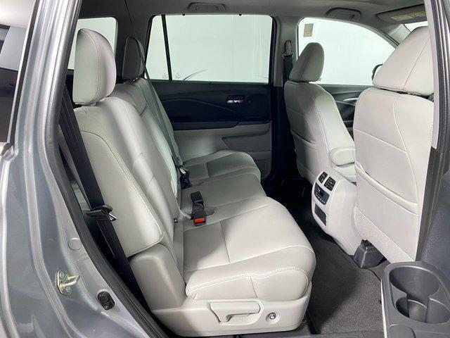 used 2020 Honda Pilot car, priced at $27,995