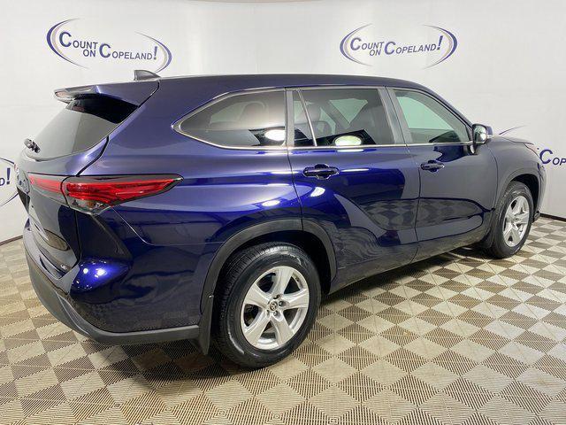 used 2023 Toyota Highlander car, priced at $32,995