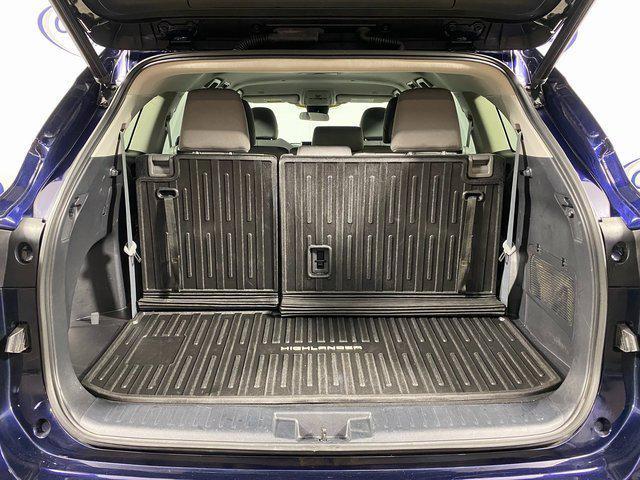 used 2023 Toyota Highlander car, priced at $32,995