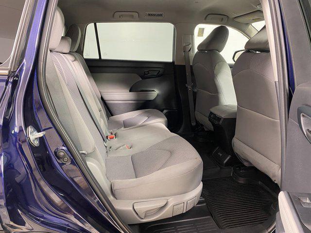 used 2023 Toyota Highlander car, priced at $32,995