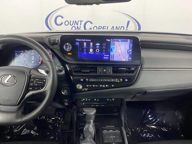 used 2022 Lexus ES 350 car, priced at $36,995