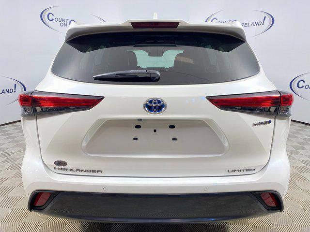 used 2020 Toyota Highlander Hybrid car, priced at $36,995