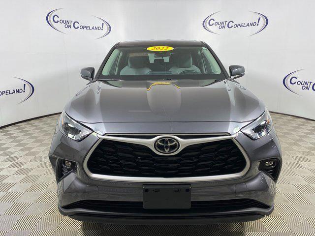 used 2022 Toyota Highlander car, priced at $33,995