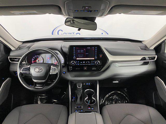 used 2022 Toyota Highlander car, priced at $33,995