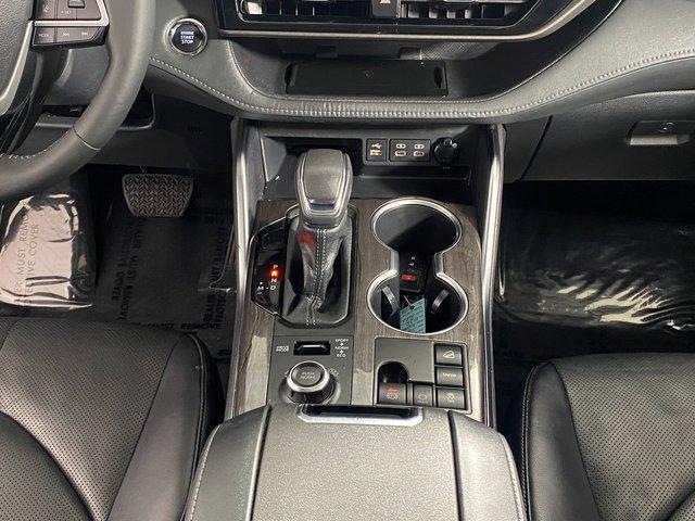 used 2023 Toyota Highlander car, priced at $38,995