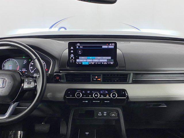 used 2023 Honda Pilot car, priced at $32,495