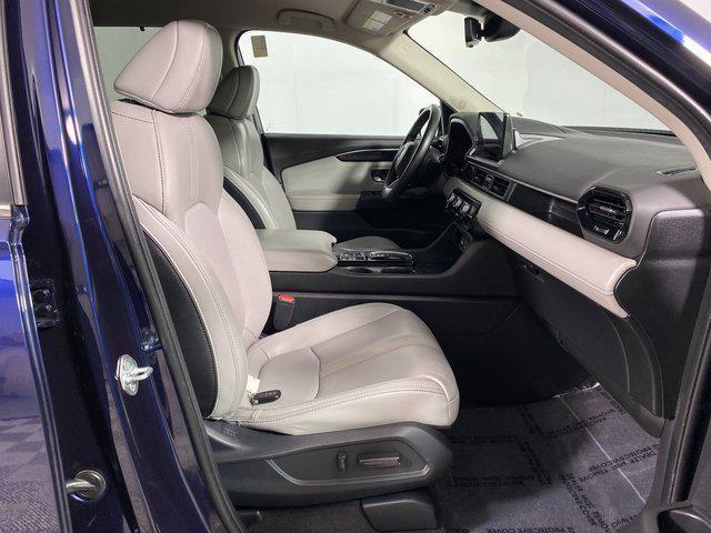 used 2023 Honda Pilot car, priced at $32,495