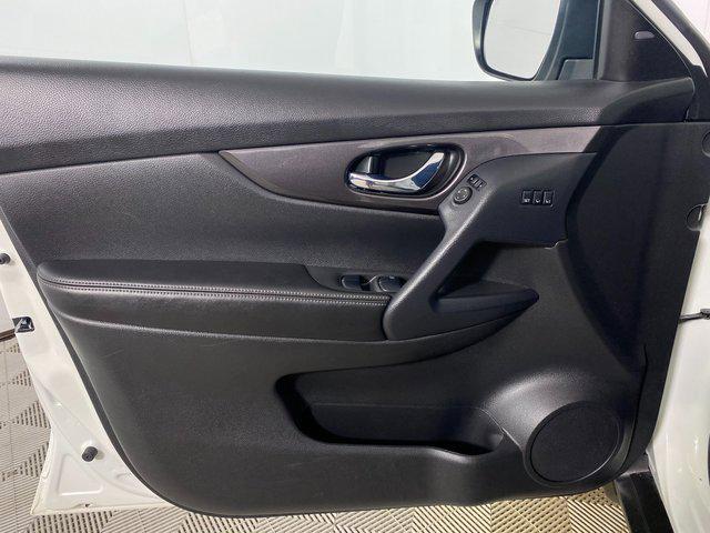 used 2019 Nissan Rogue car, priced at $19,995