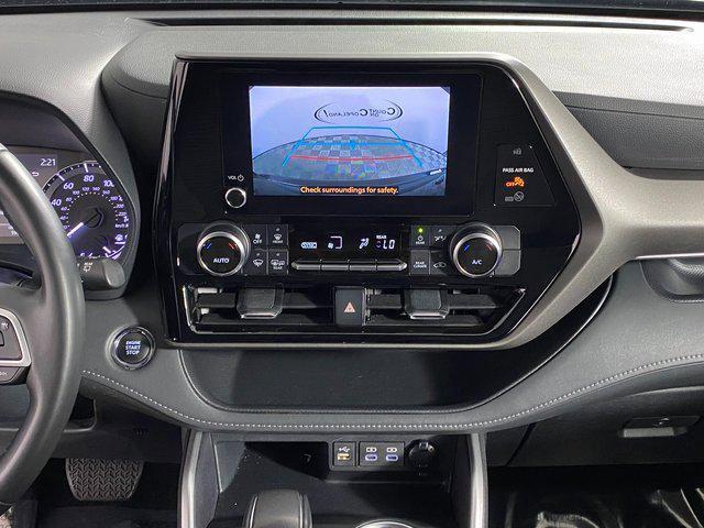 used 2023 Toyota Highlander car, priced at $28,995