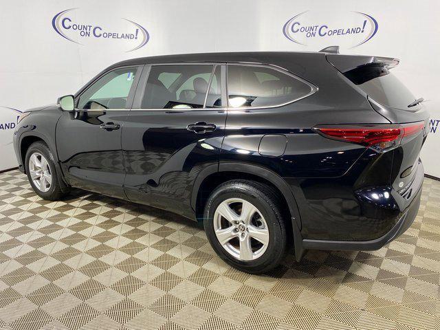 used 2023 Toyota Highlander car, priced at $28,995