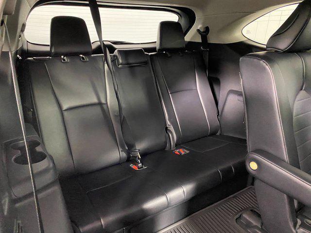 used 2021 Toyota Highlander car, priced at $30,295