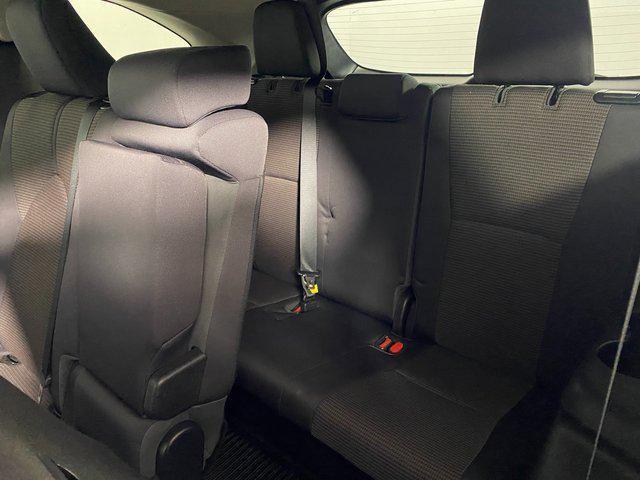 used 2022 Toyota Highlander car, priced at $31,995
