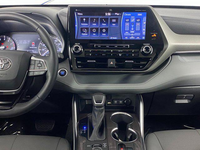 used 2021 Toyota Highlander car, priced at $33,950