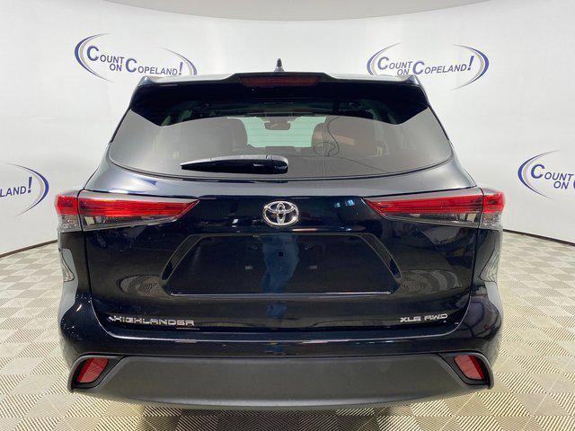 used 2021 Toyota Highlander car, priced at $33,995