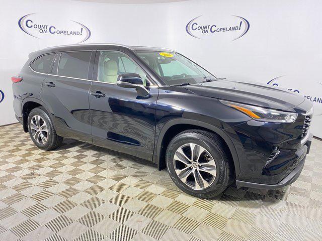 used 2021 Toyota Highlander car, priced at $33,995