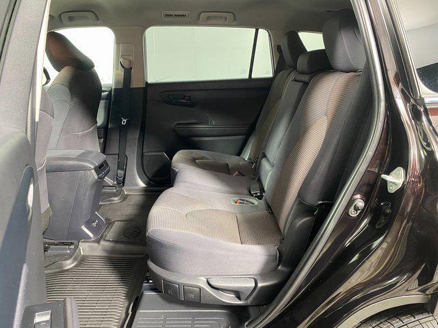 used 2020 Toyota Highlander car, priced at $26,995