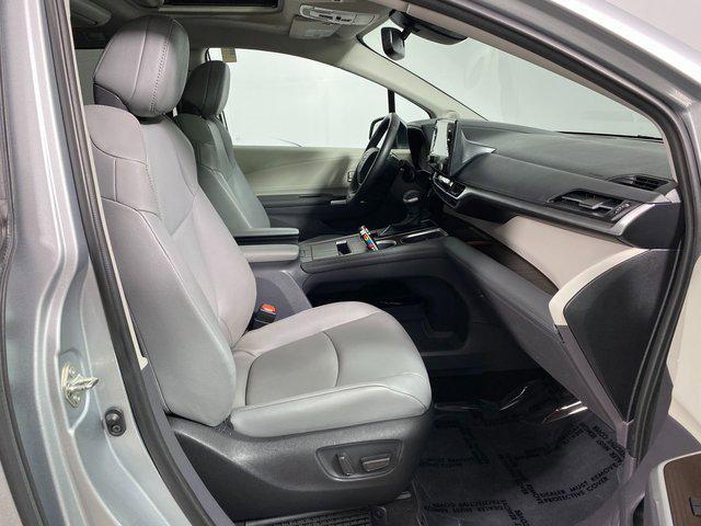 used 2022 Toyota Sienna car, priced at $35,995