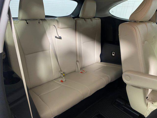 used 2021 Toyota Highlander car, priced at $37,495