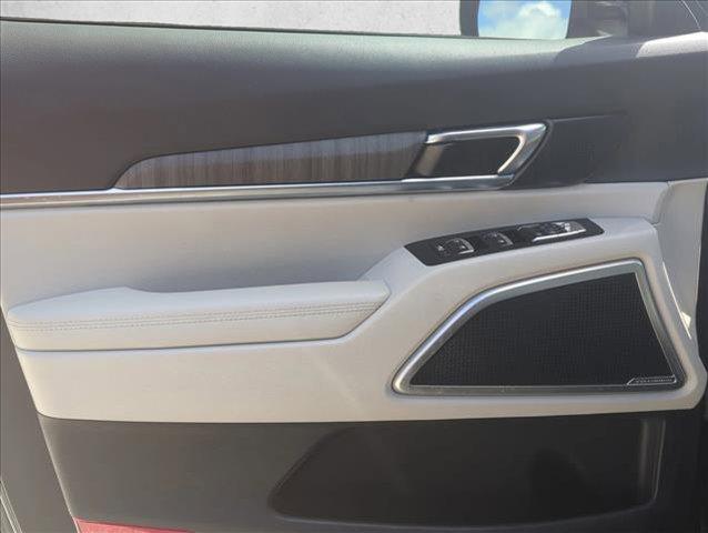 used 2023 Kia Telluride car, priced at $33,297