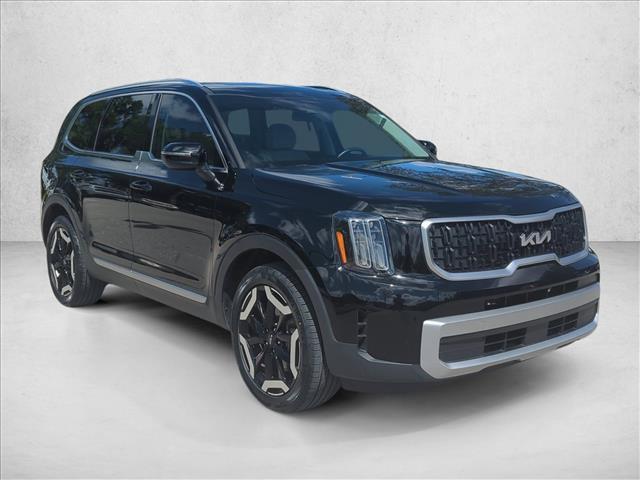 used 2023 Kia Telluride car, priced at $33,297