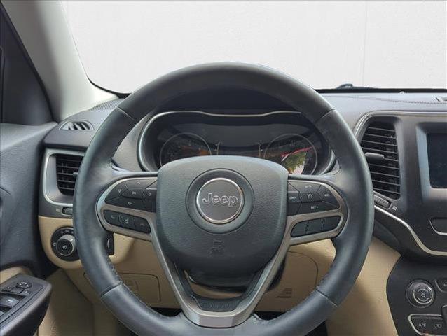 used 2019 Jeep Cherokee car, priced at $16,273