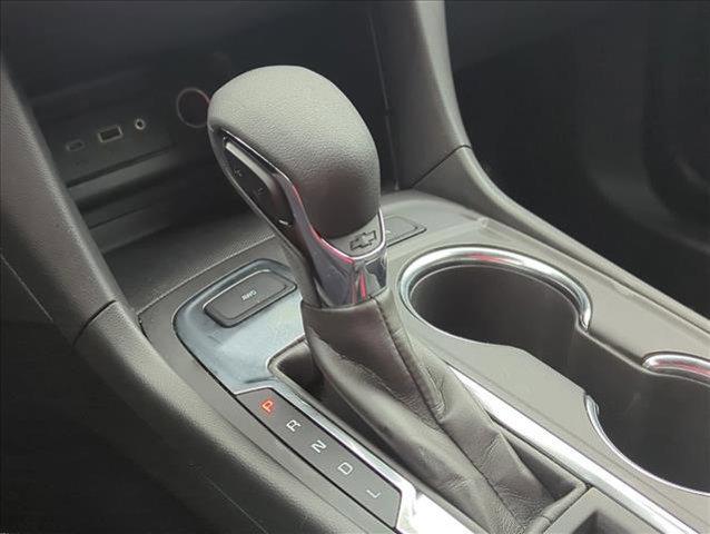 used 2024 Chevrolet Equinox car, priced at $23,371