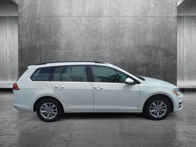 used 2016 Volkswagen Golf SportWagen car, priced at $8,777