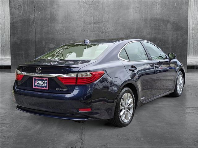 used 2015 Lexus ES 300h car, priced at $19,192