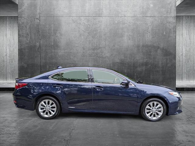 used 2015 Lexus ES 300h car, priced at $19,192