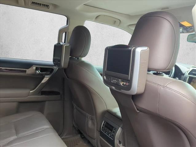 used 2011 Lexus GX 460 car, priced at $15,499