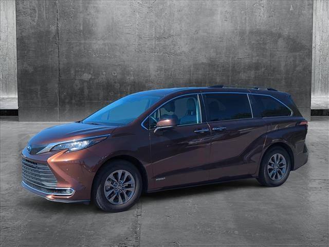 used 2021 Toyota Sienna car, priced at $37,894