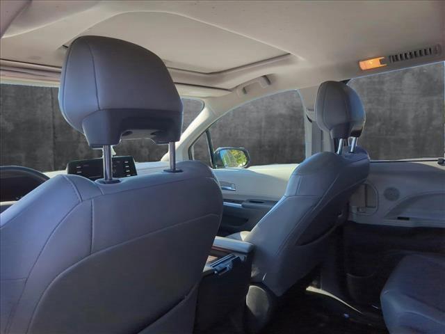 used 2021 Toyota Sienna car, priced at $37,894