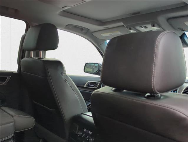 used 2019 GMC Yukon car, priced at $36,494