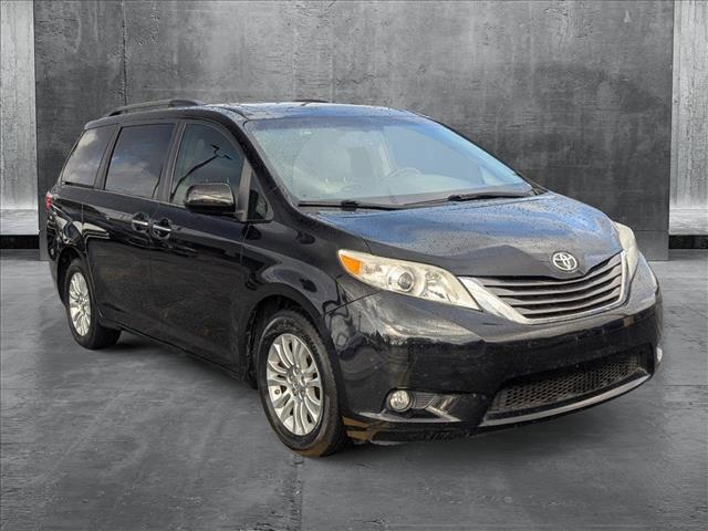 used 2015 Toyota Sienna car, priced at $15,194