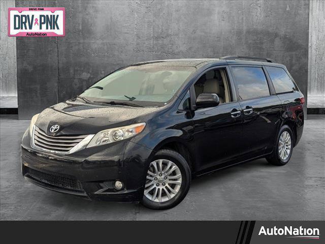 used 2015 Toyota Sienna car, priced at $14,662