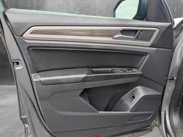 used 2019 Volkswagen Atlas car, priced at $15,138