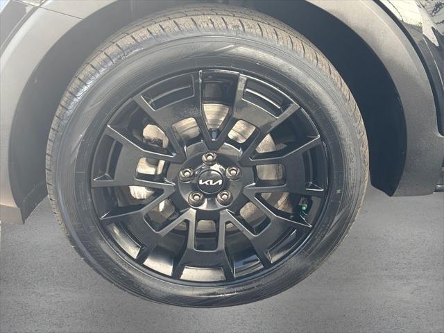 used 2022 Kia Telluride car, priced at $32,174